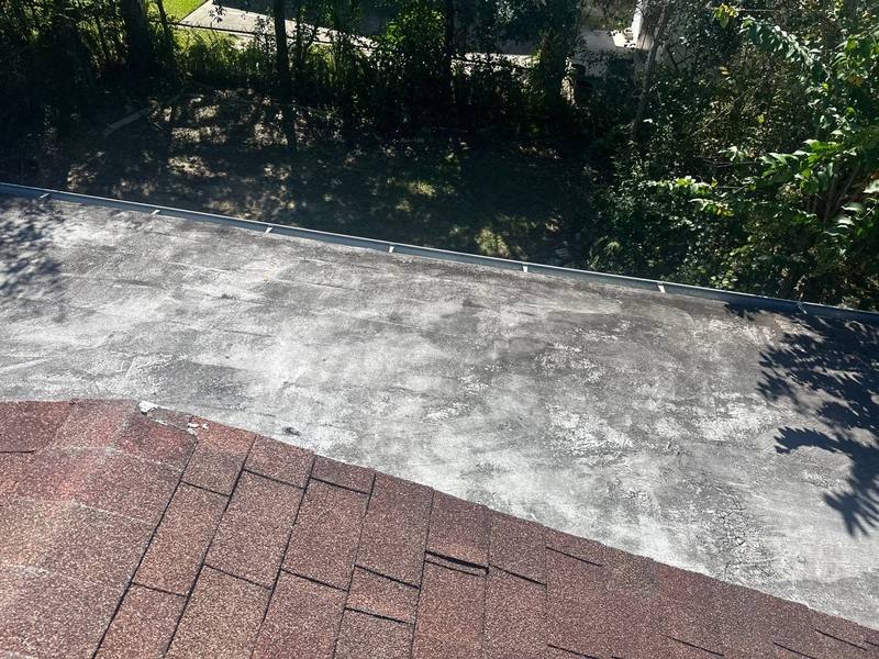 roofing project near N Gunlock Ave in Tampa