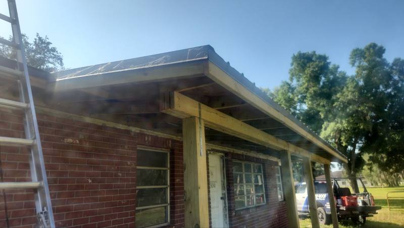 residential roof replacement by Hloska Roofing in Zephyrhills