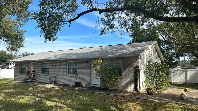 roofing project near E Wilma St in Tampa