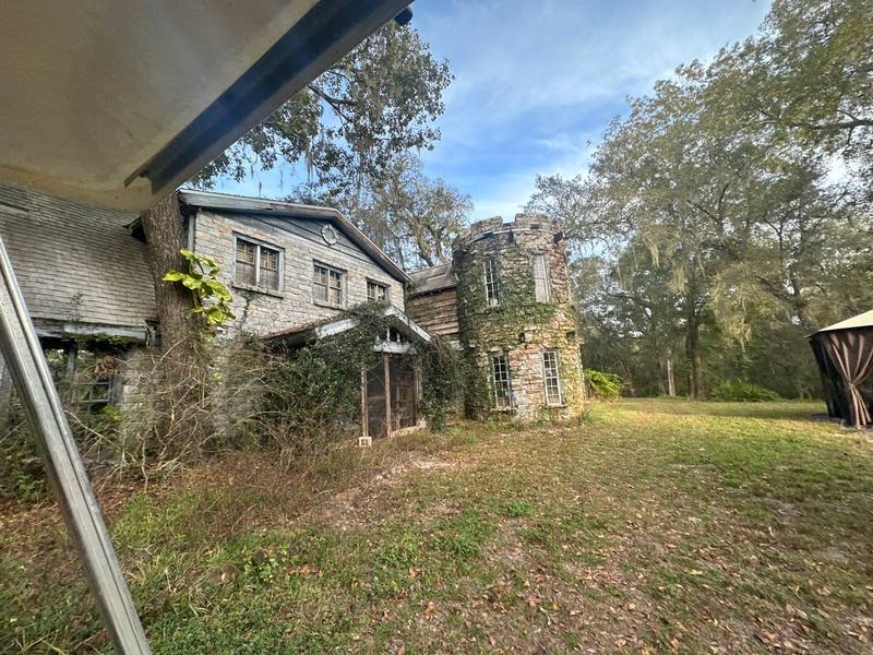 roofing project near Reynolds St in Dade City