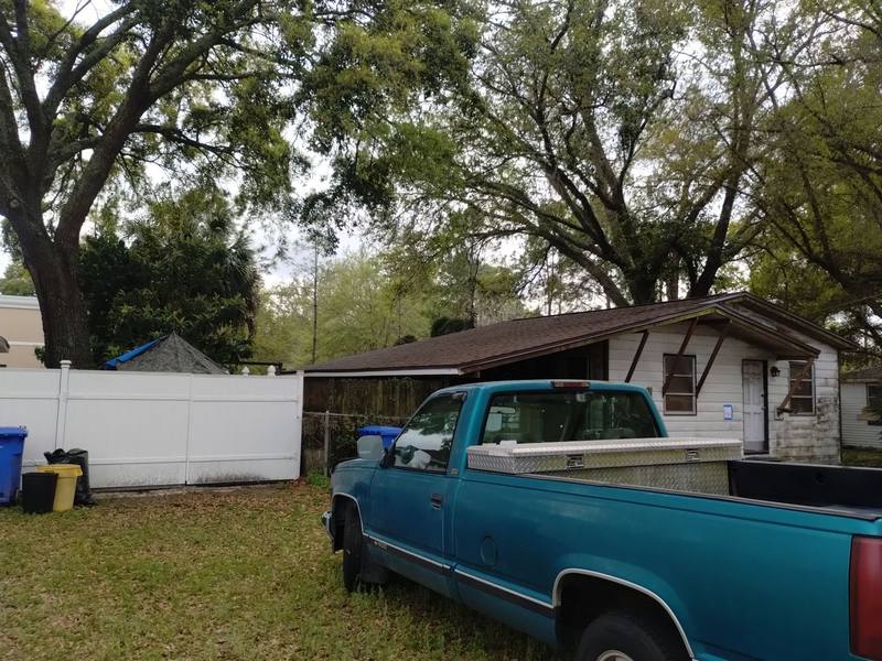 residential roof replacement by Hloska Roofing in Tampa