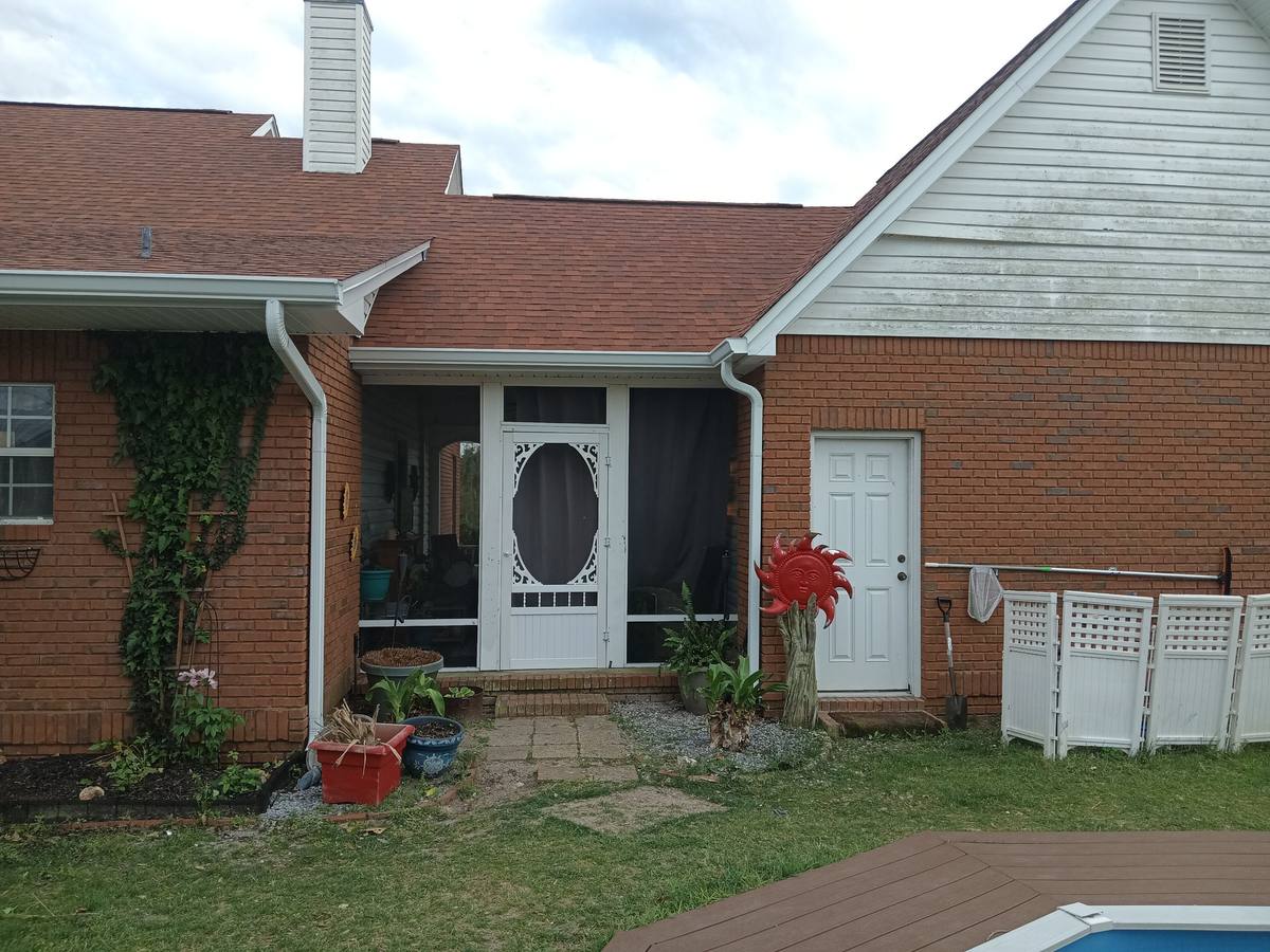 roof replacement in Youngstown, Florida