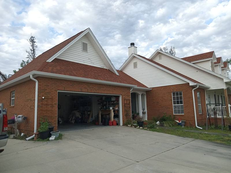 completed roofing project in Youngstown FL