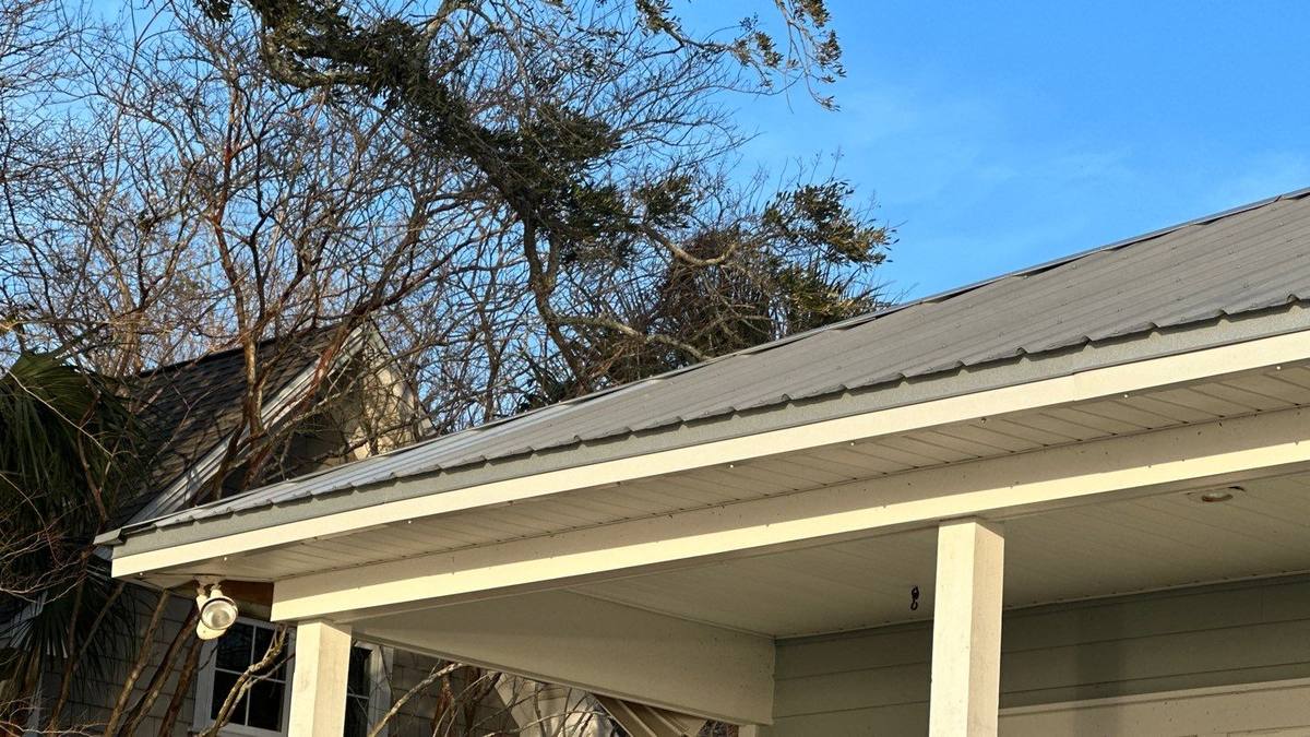 roof replacement in Freeport, Florida