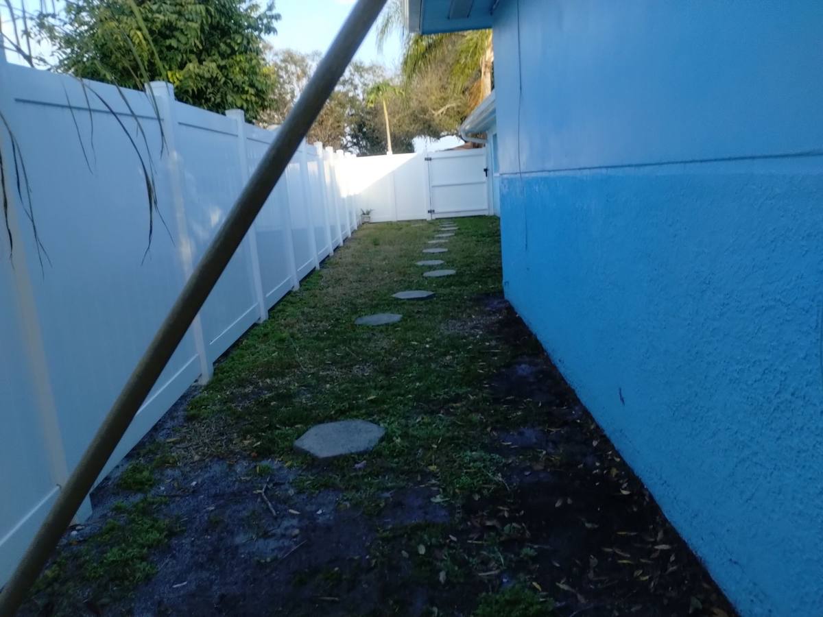 roof replacement in St. Petersburg, Florida