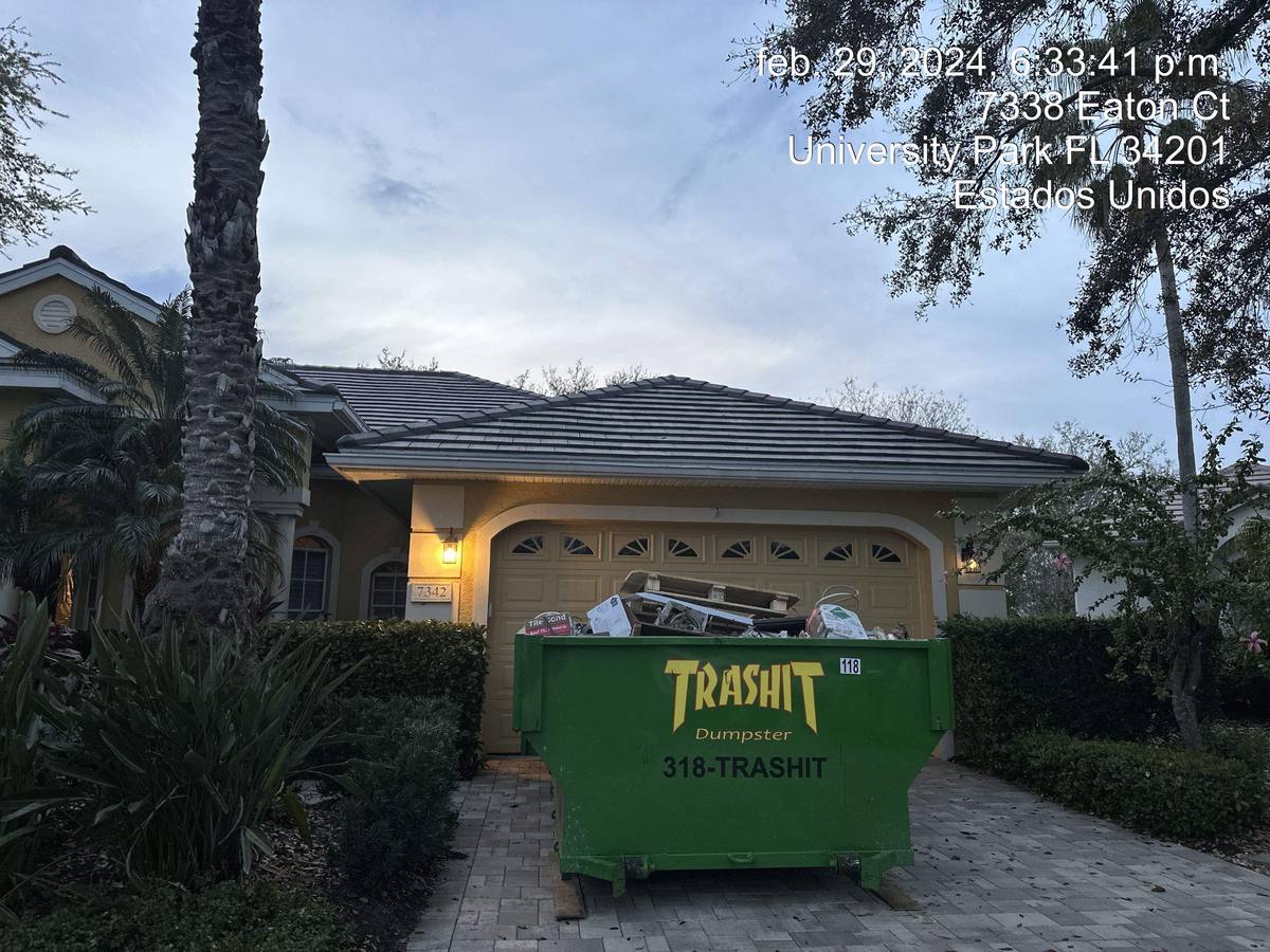 roof replacement in University Park, Florida