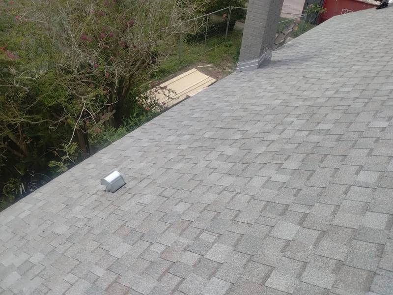 residential roof replacement by Hloska Roofing in St Petersburg