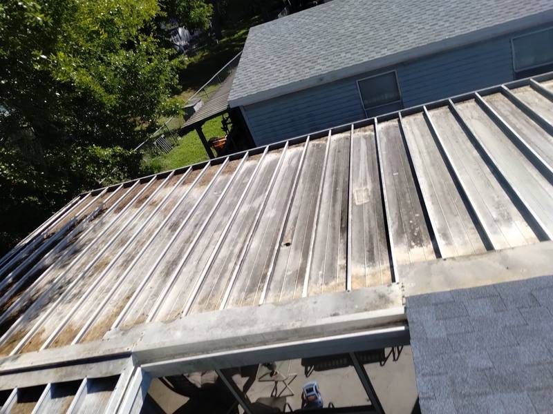 residential roof replacement by Hloska Roofing in Zephyrhills