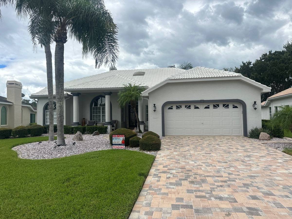 roof replacement in Hudson, Florida