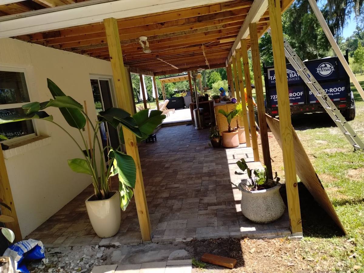 roof replacement in Dade City, Florida