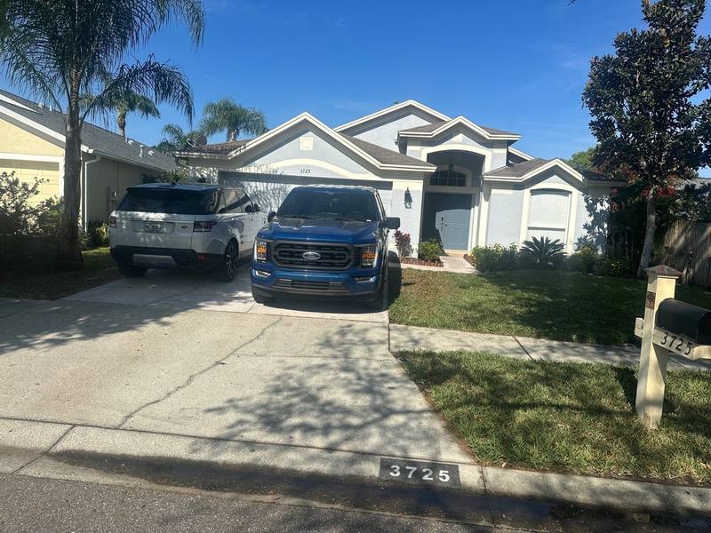 roof replacement in Land O' Lakes, Florida