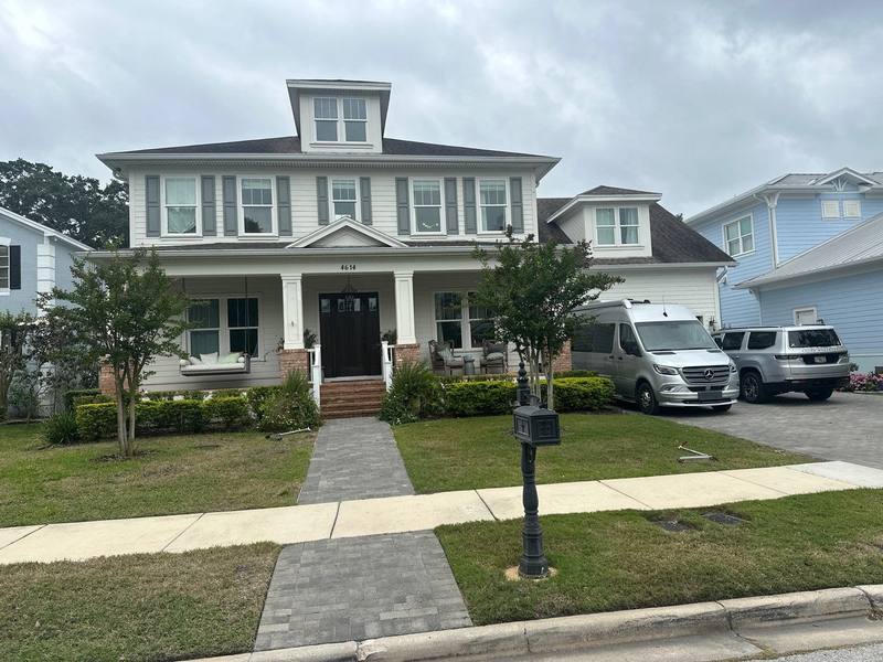 roofing project near W Longfellow Ave in Tampa