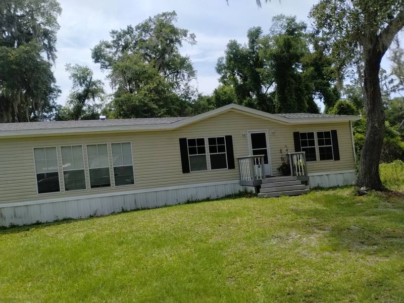 completed roofing project in Webster FL