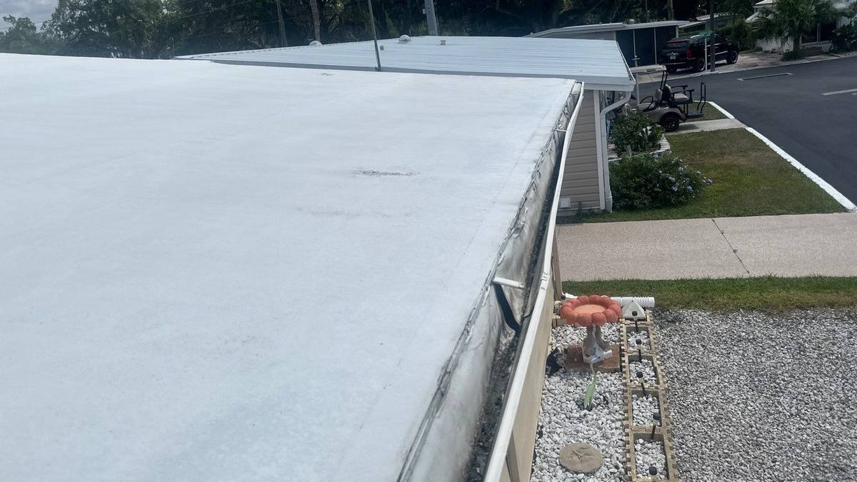 roof replacement in Zephyrhills, Florida