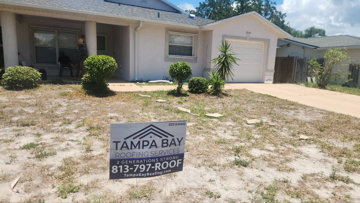 shingle roof replacement in Port Richey, Florida
