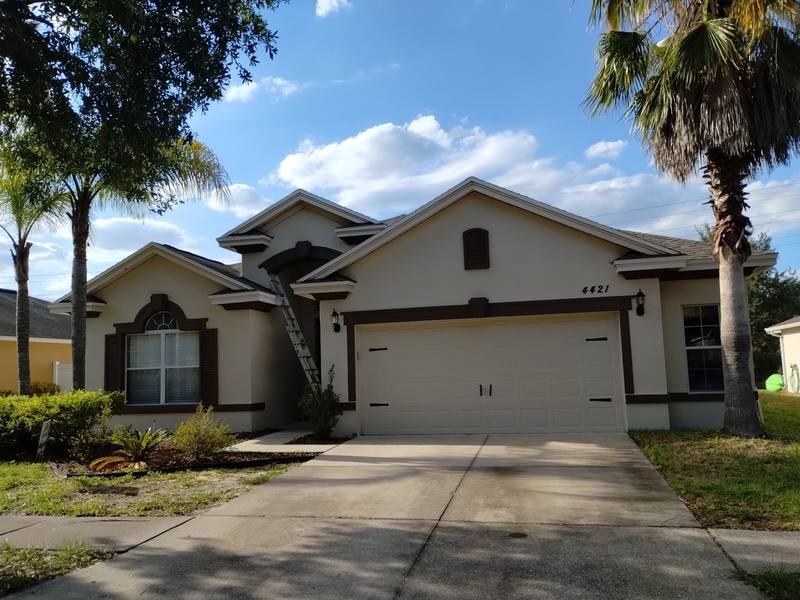 roofing project near Fieldview Circle in Wesley Chapel