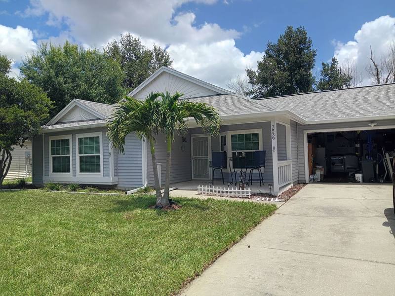 shingle roof replacement in New Port Richey, Florida