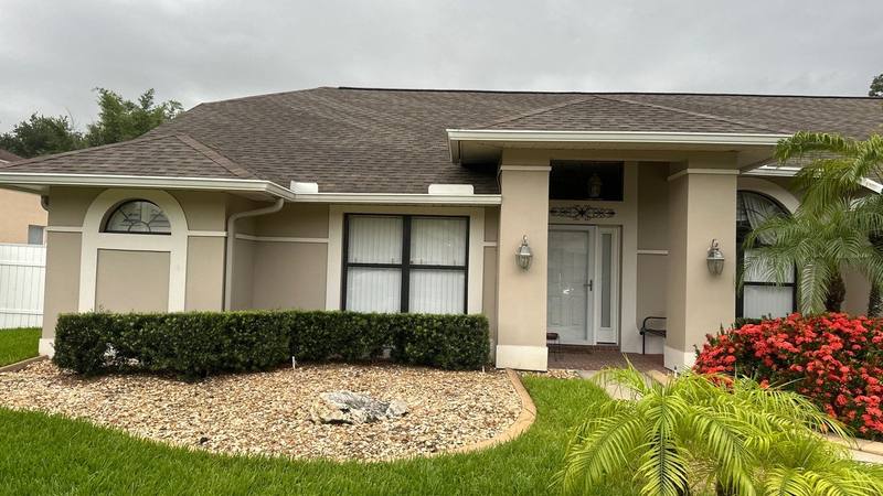 roofing project near Oakside Blvd in Lutz