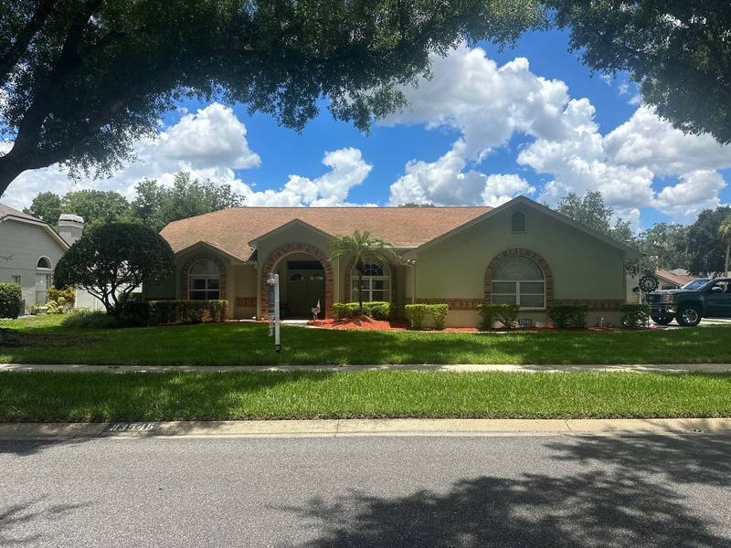 roofing project near Oakside Blvd in Lutz