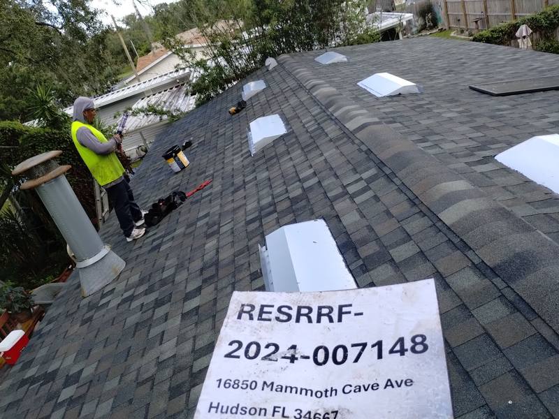 roofing project near Mammoth Cave Ave in Hudson