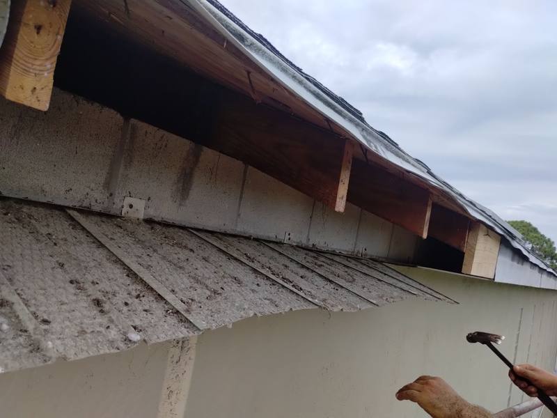 roofing project near Hammock Rd in Port Richey