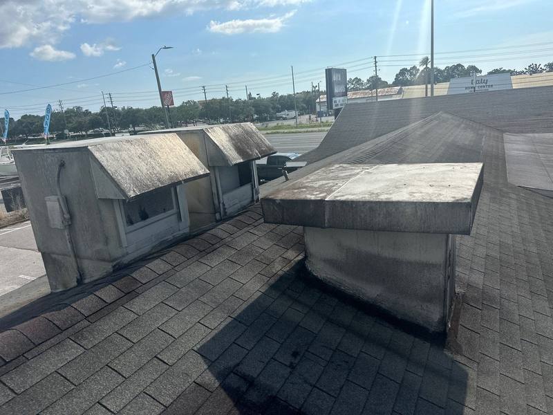 residential roof replacement by Hloska Roofing in Holiday