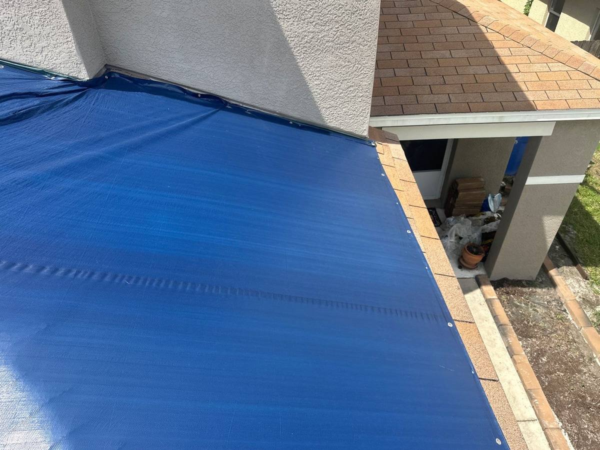 shingle roof replacement in Gibsonton, Florida