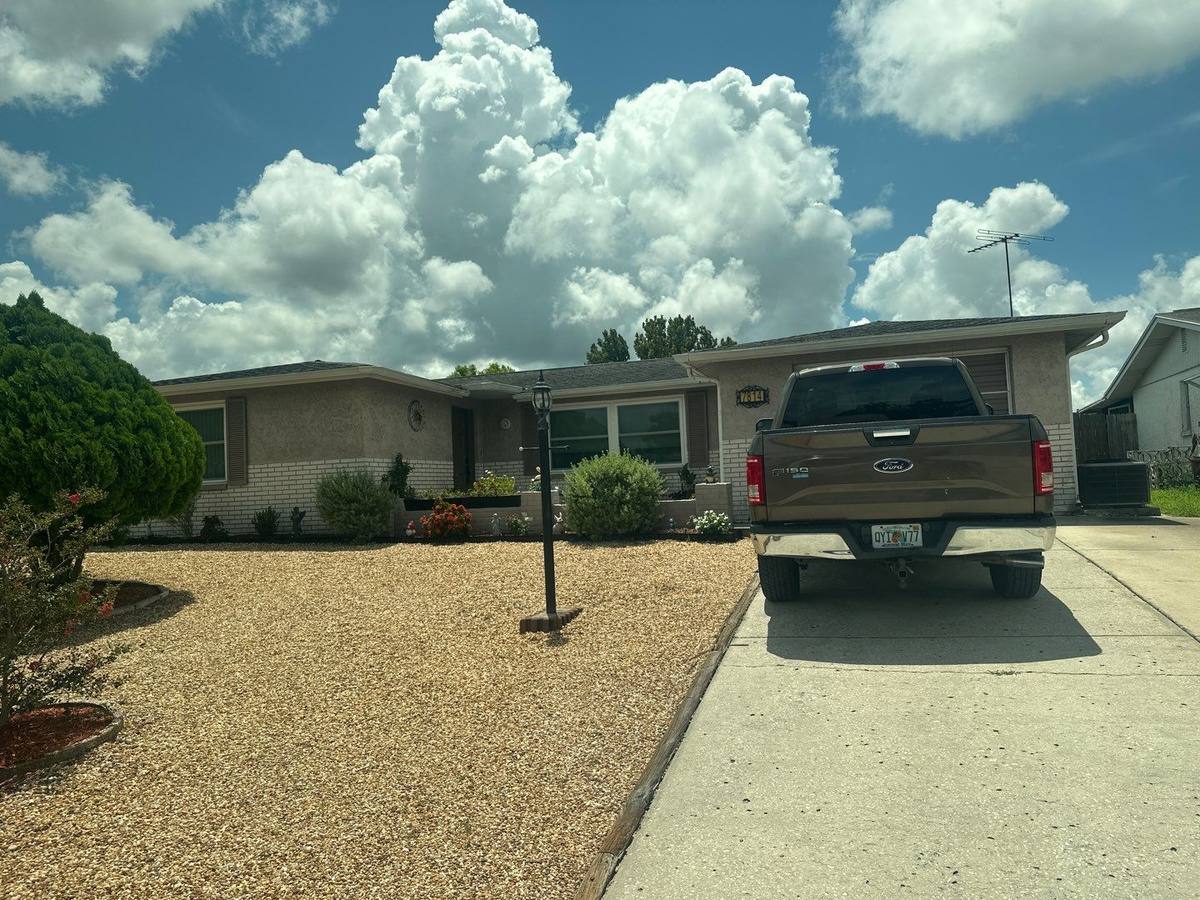 roof replacement in Port Richey, Florida