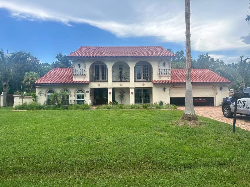 roofing project near Sunny Slope Drive in Tampa