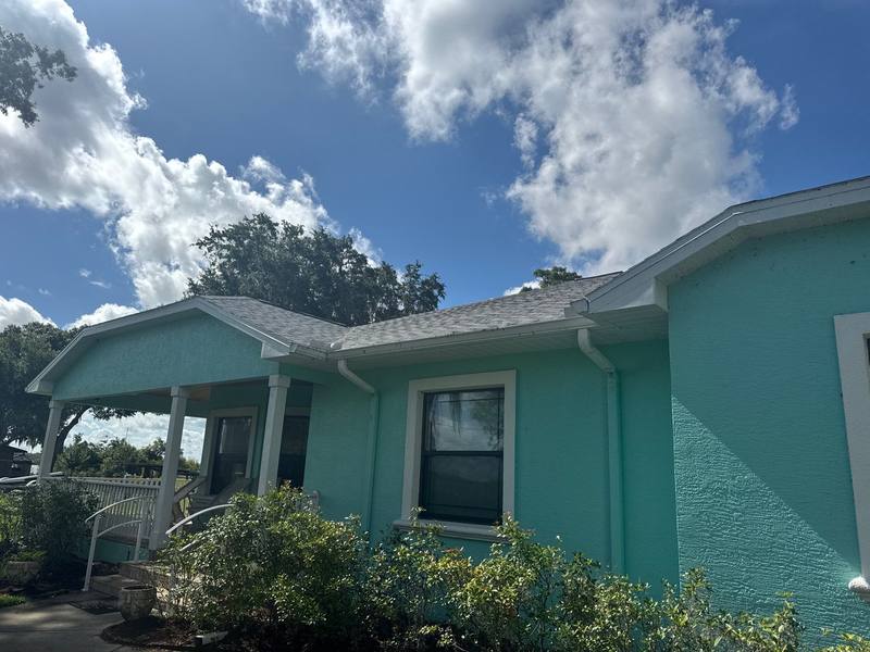 residential shingle roof replacement by Hloska Roofing in Lake Panasoffkee