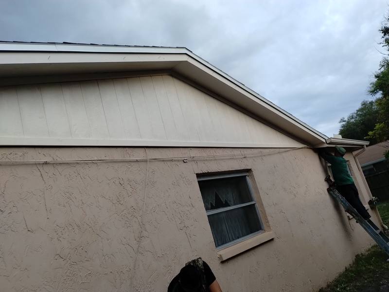 roofing project near Laurel Vista Loop in Port Richey