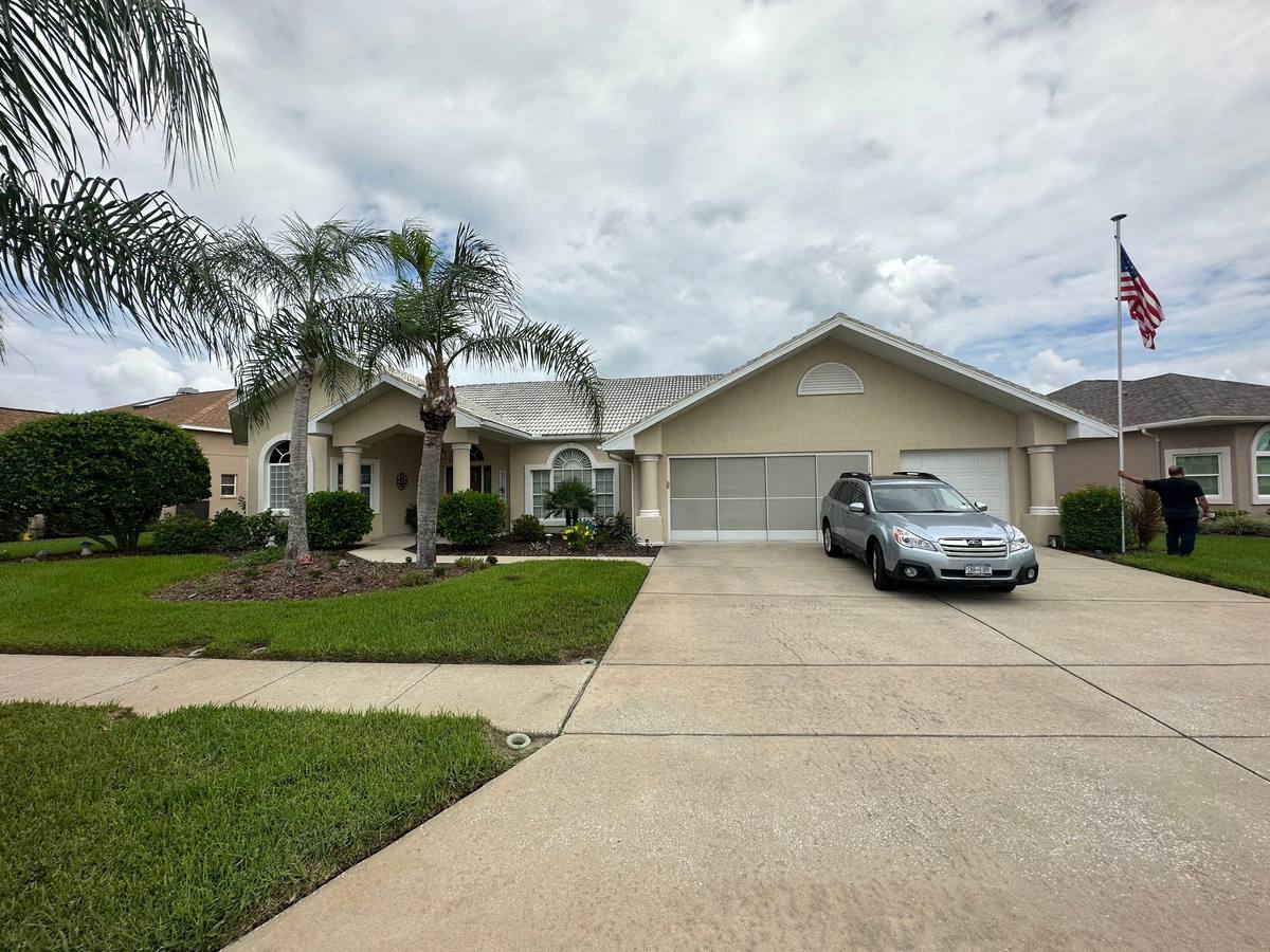 shingle roof replacement in Hudson, Florida