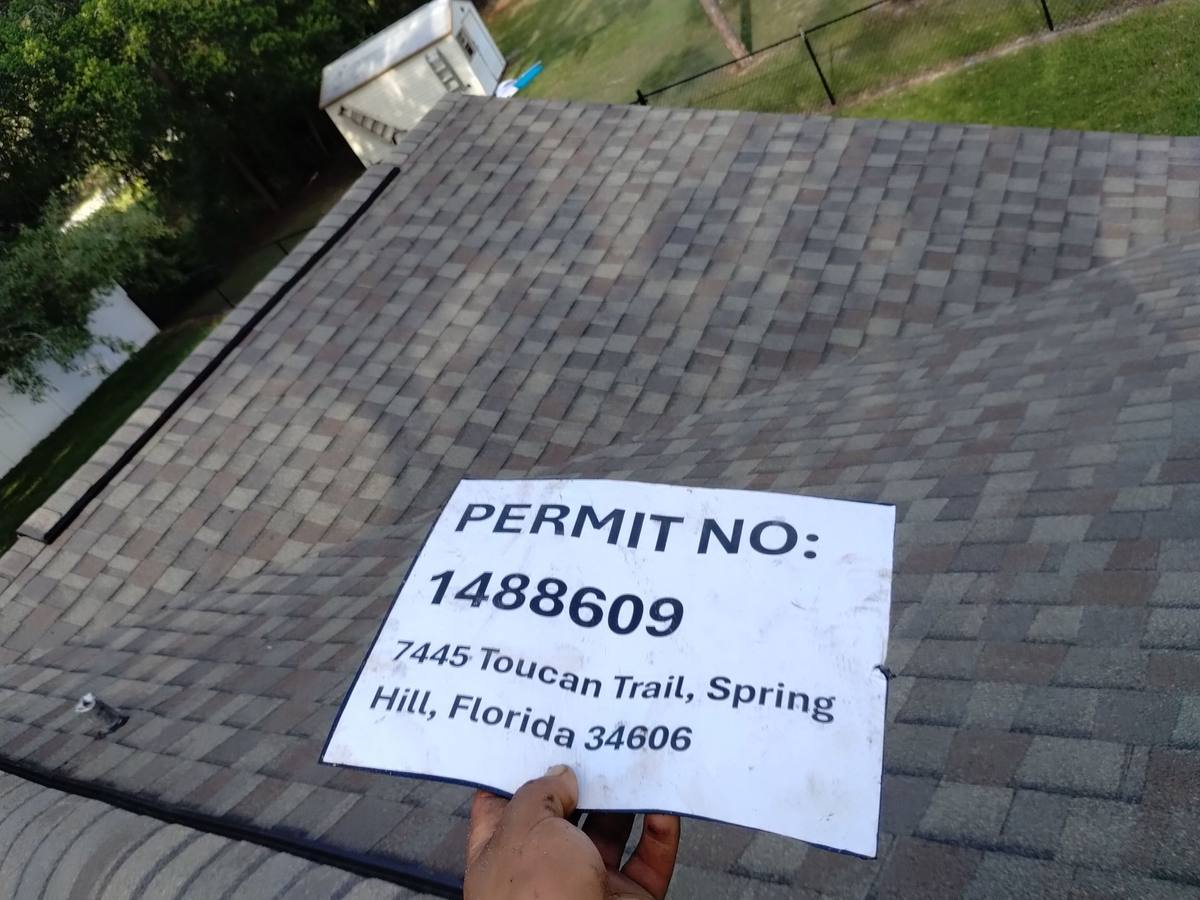 shingle roof replacement in Spring Hill, Florida