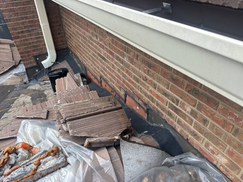 residential tile roof replacement by Hloska Roofing in Wesley Chapel