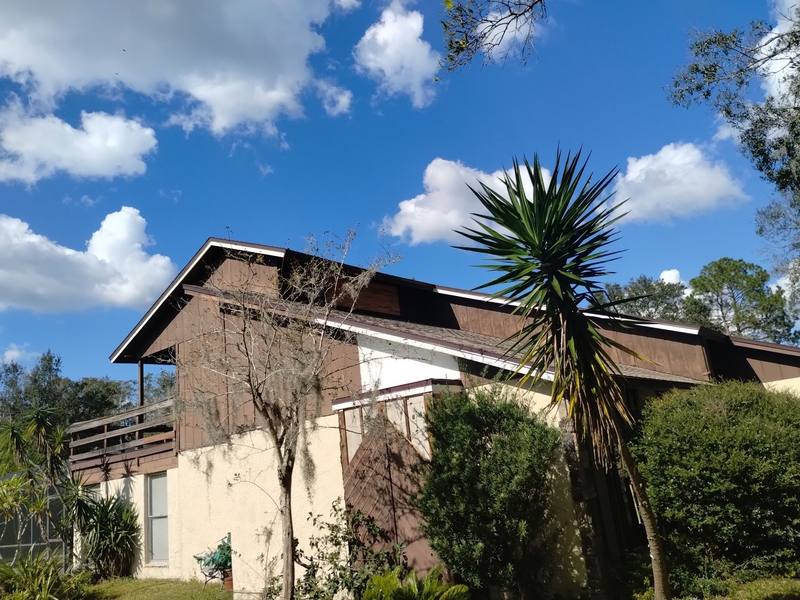 completed roofing project in Lutz FL