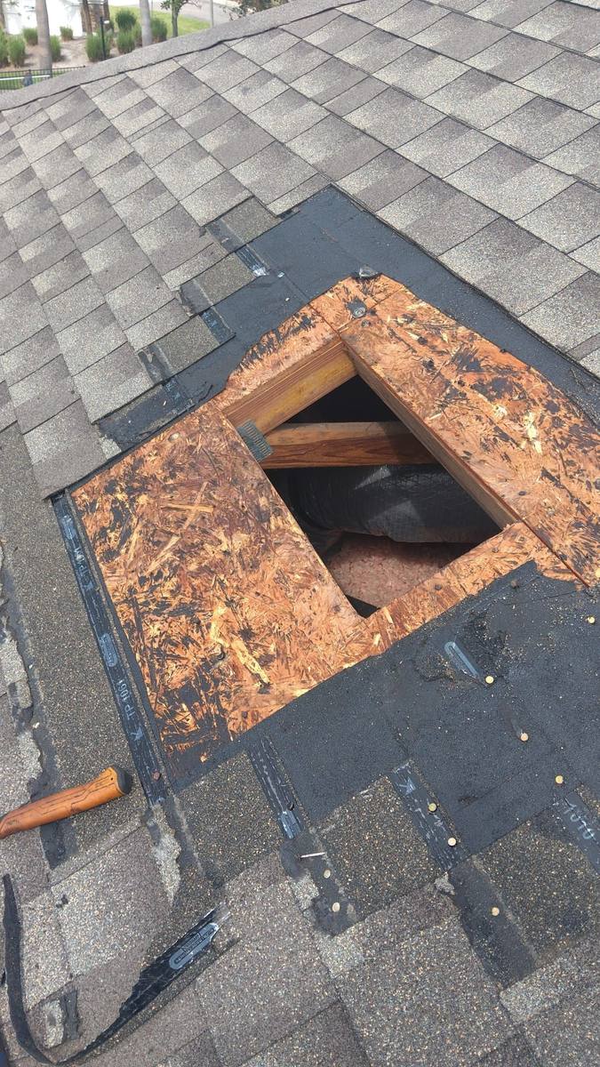 roof repair in Largo, Florida