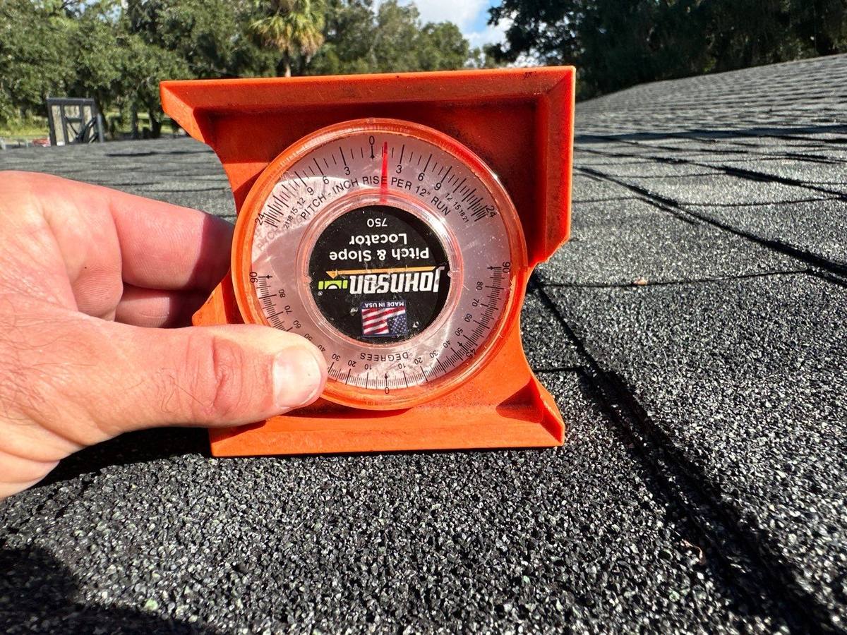 roof replacement in Bradenton, Florida