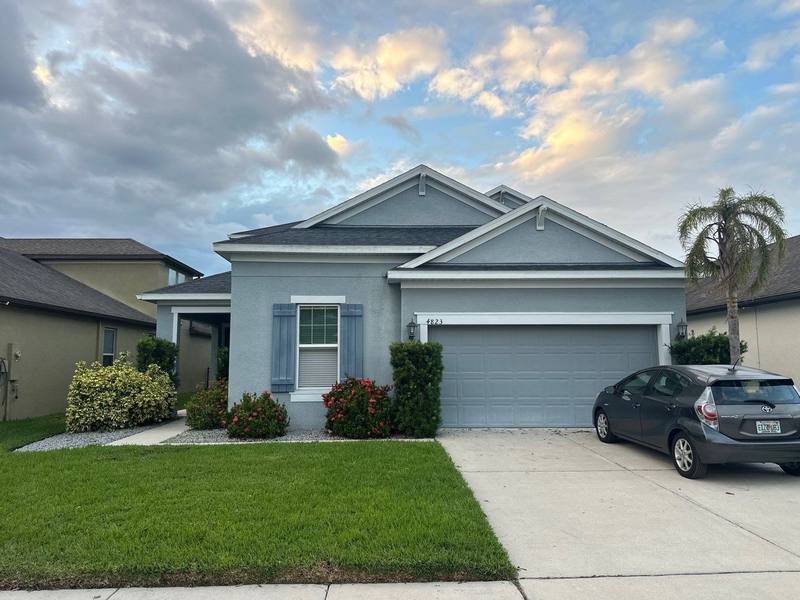 residential roof repair by Hloska Roofing in Wesley Chapel