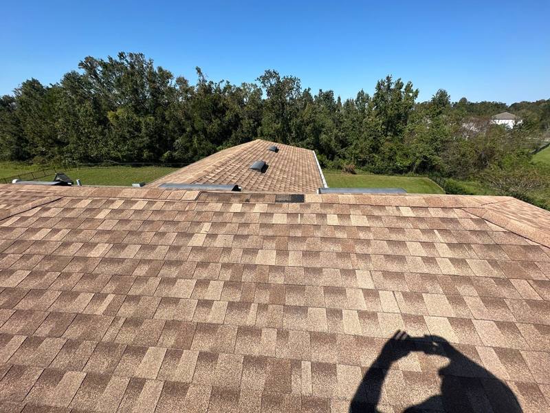 completed roofing project in Lutz FL
