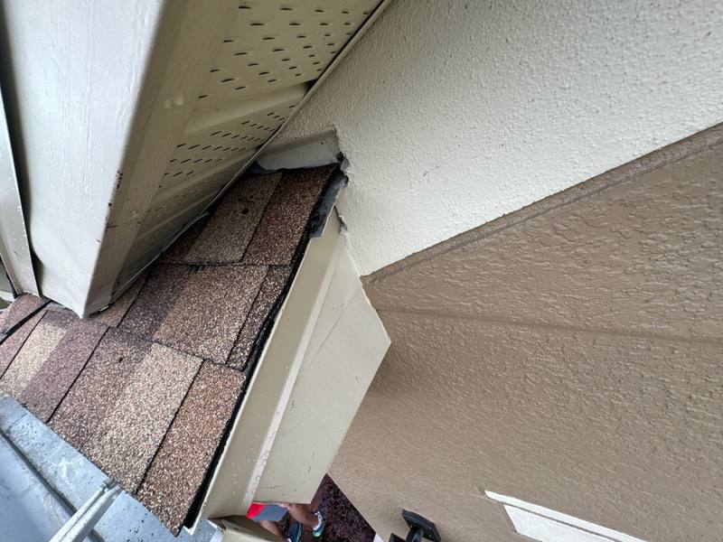 residential shingle roof replacement by Hloska Roofing in San Antonio