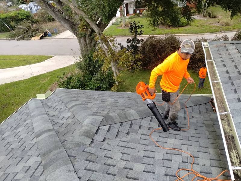 roofing project near S Gunlock Ave in Tampa