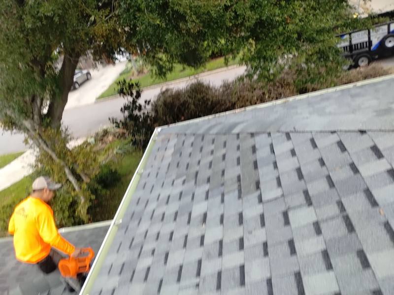 roofing project near S Gunlock Ave in Tampa