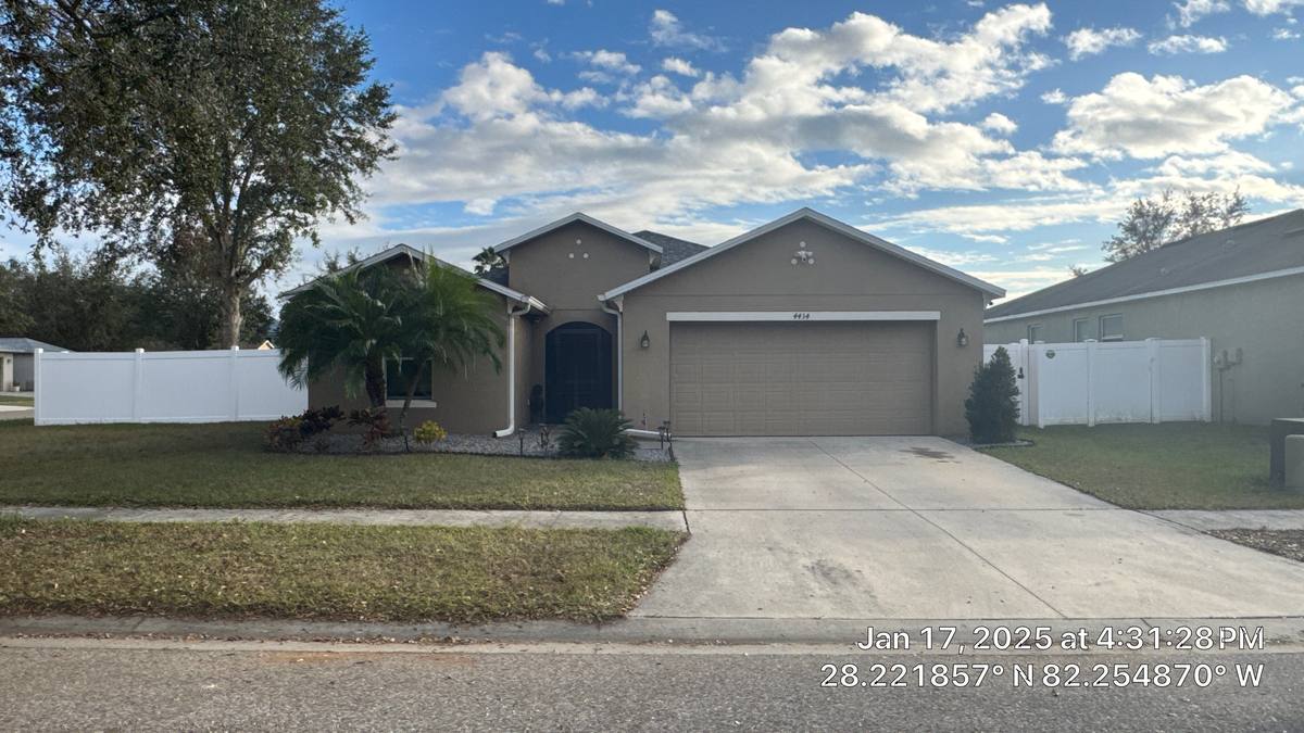 shingle roof replacement in Wesley Chapel, Florida