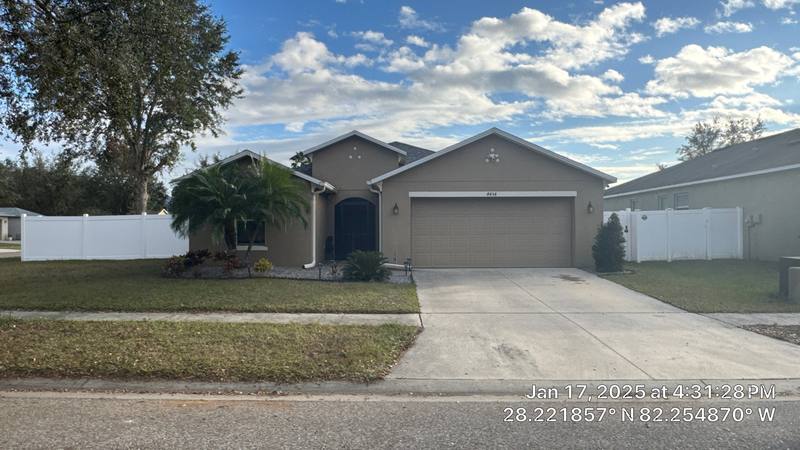 completed roofing project in Wesley Chapel FL