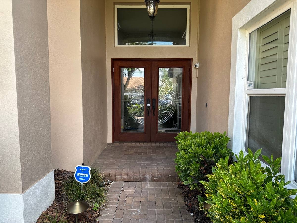 roof repair in Odessa, Florida