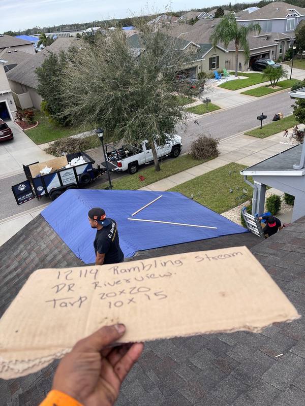 roofing project near Rambling Stream Dr in Riverview