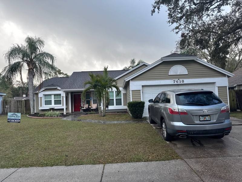 shingle roof replacement in New Port Richey, Florida