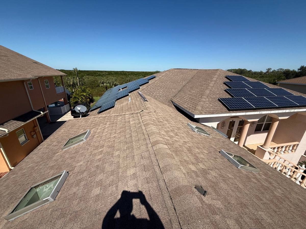 shingle roof replacement in Holiday, Florida