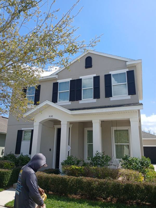 residential shingle roof replacement by Hloska Roofing in Wesley Chapel