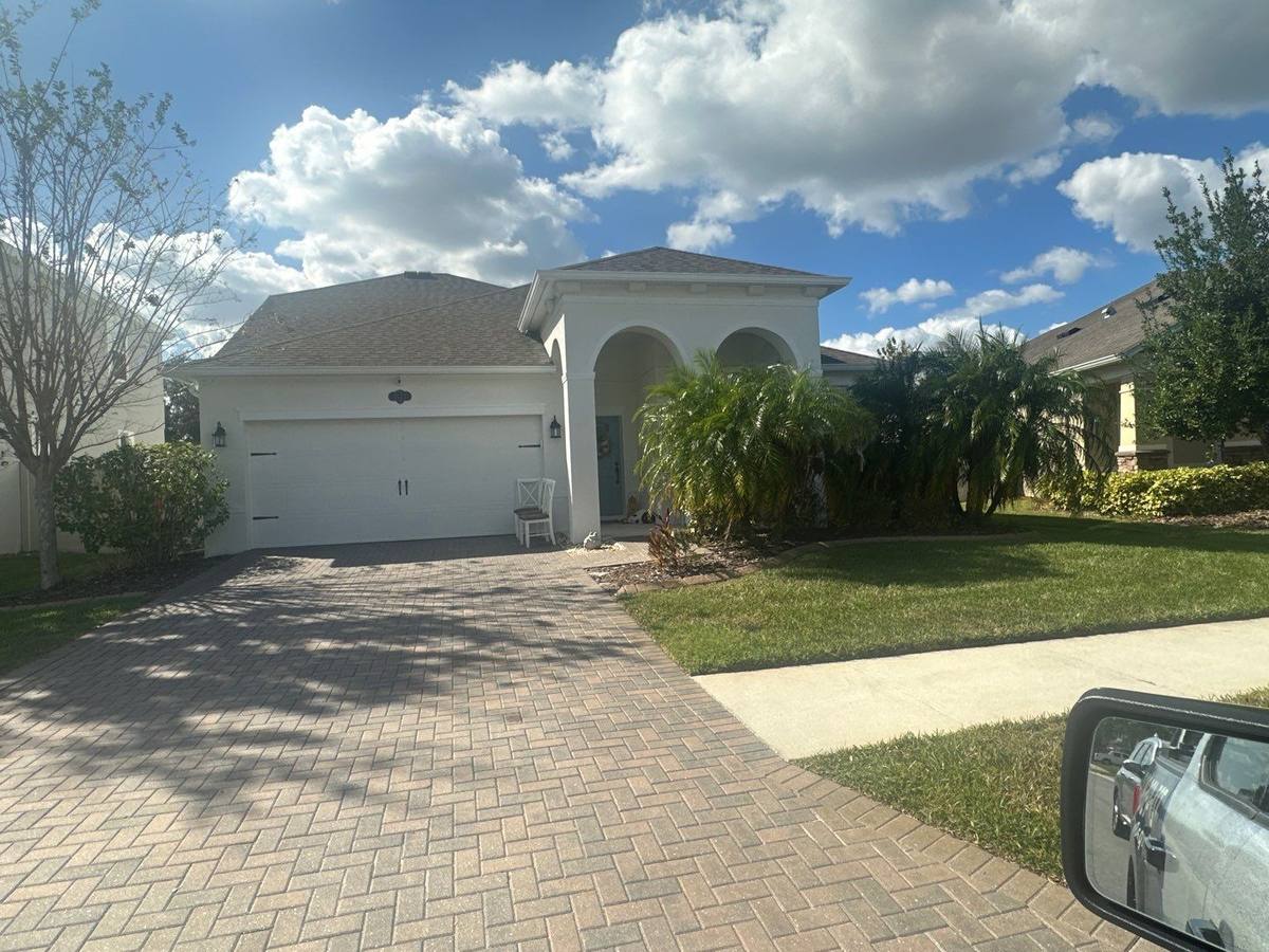 roof repair in Lutz, Florida